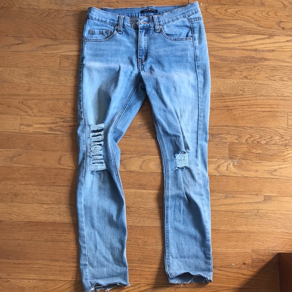 NEW & RARE brandy melville jeans - Picture 2 of 4